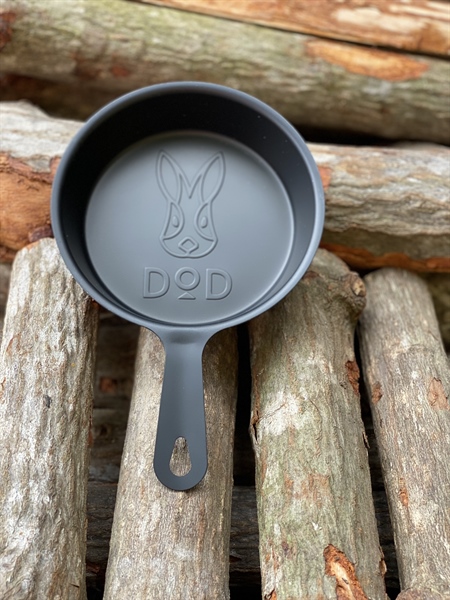 Chảo sắt chống dính dã ngoại DoD Nhật Bản (13 cm)
