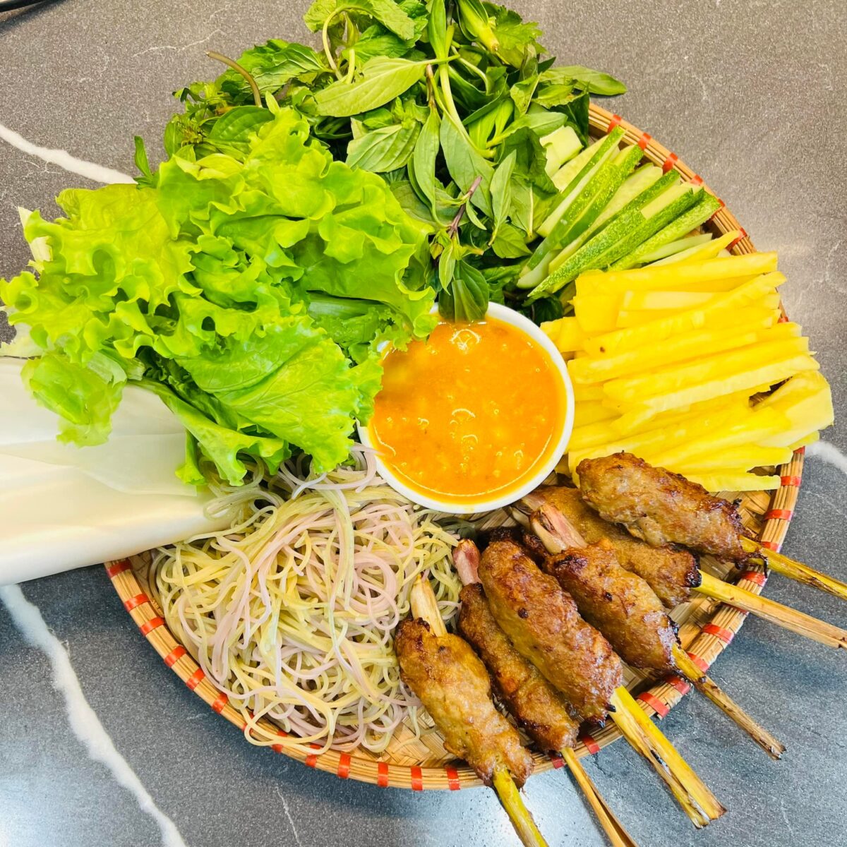 Nem Lụi Huế 500G(Chọn Giao Hàng 2h giúp shop )
