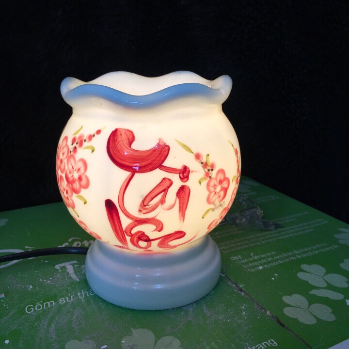 Đèn xông tinh dầu Bát Tràng size 15x10cm