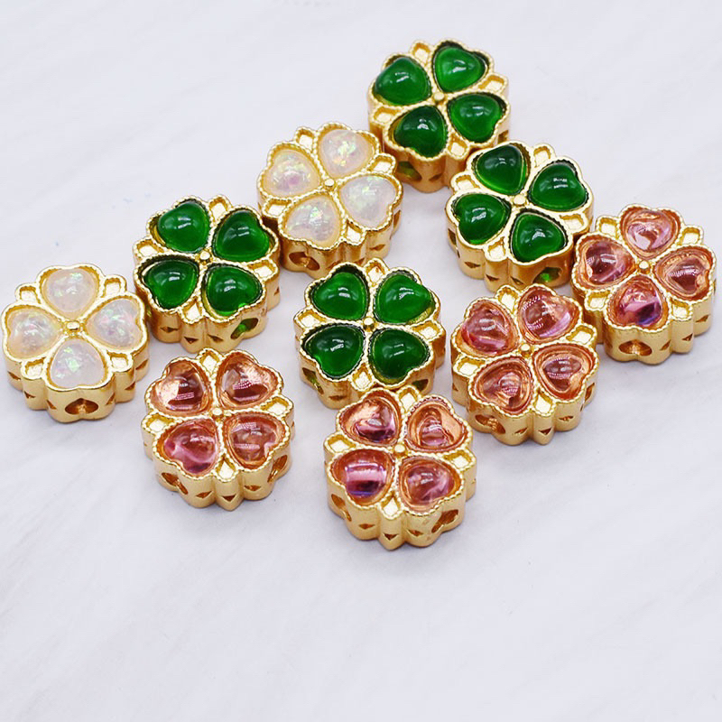 Charm cỏ 4 lá đính đá nhiều màu - KL203