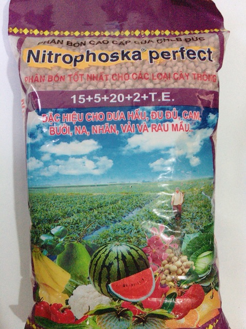 Phân bón cao cấp Nitrophoska 15-5-20 +TE chuyên cho hoa, cây ăn trái 1kg