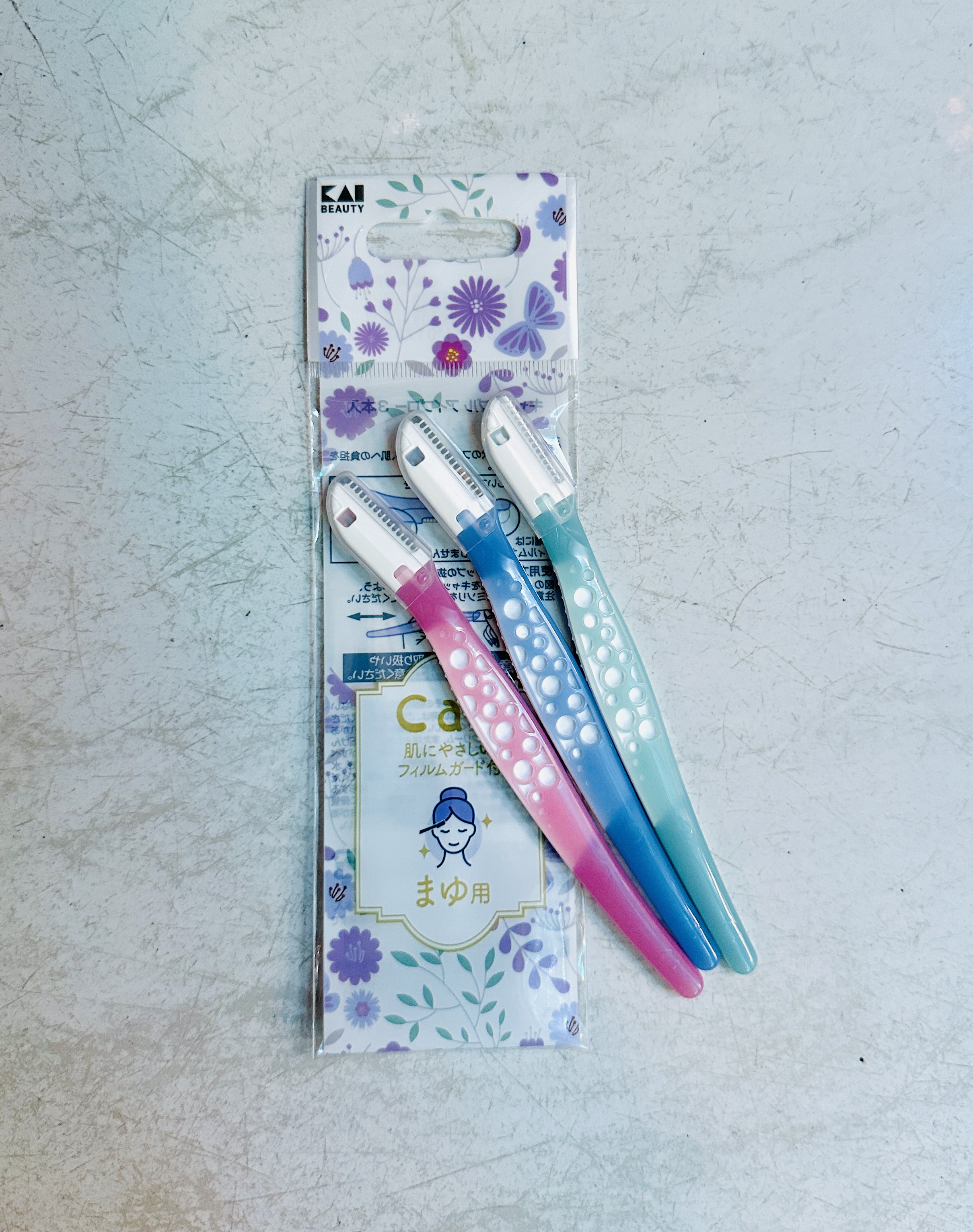[HCM] Set 3 cây tỉa chân mày Kai thân nhựa
