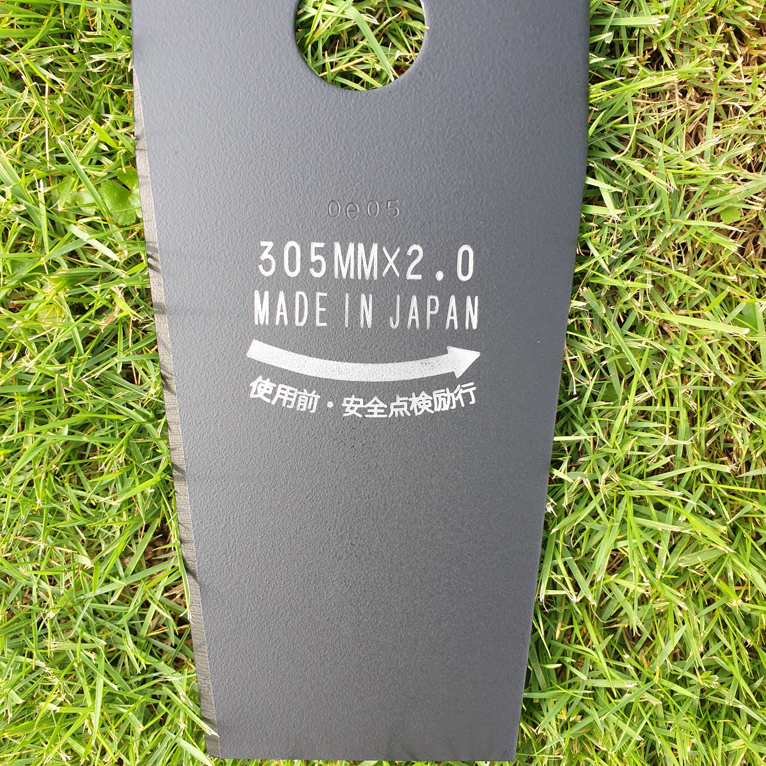 Lưỡi cắt cỏ Nhật Bản 305mmx2.0