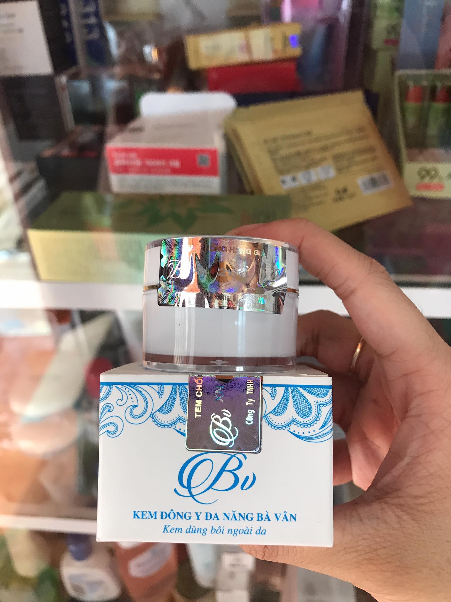 Kem Bôi Da Đa Năng Bà Vân