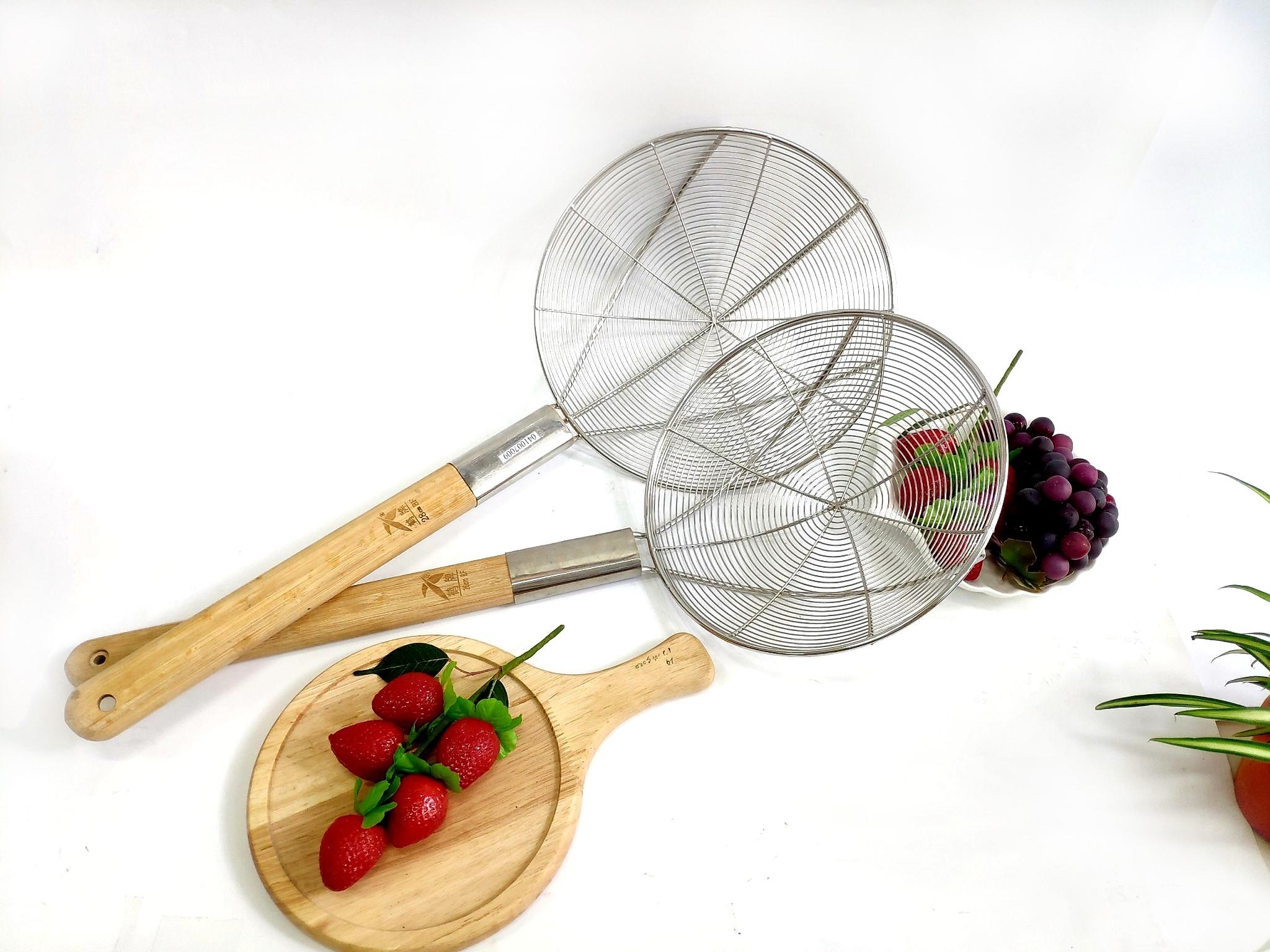 Vợt mì inox cán tre vòng nhiều size