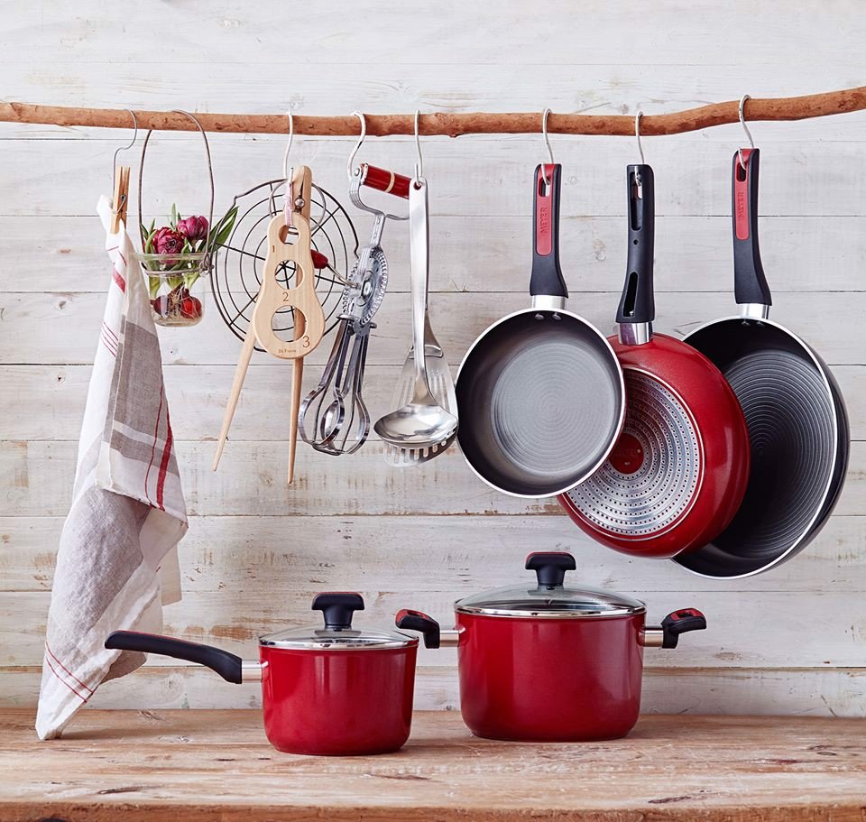 Nồi Chống Dính Forge Red Có Nắp Meyer 20cm - Thương Hiệu Mỹ, SX Thái Lan | Meyer Forge Red Saucepot 20cm