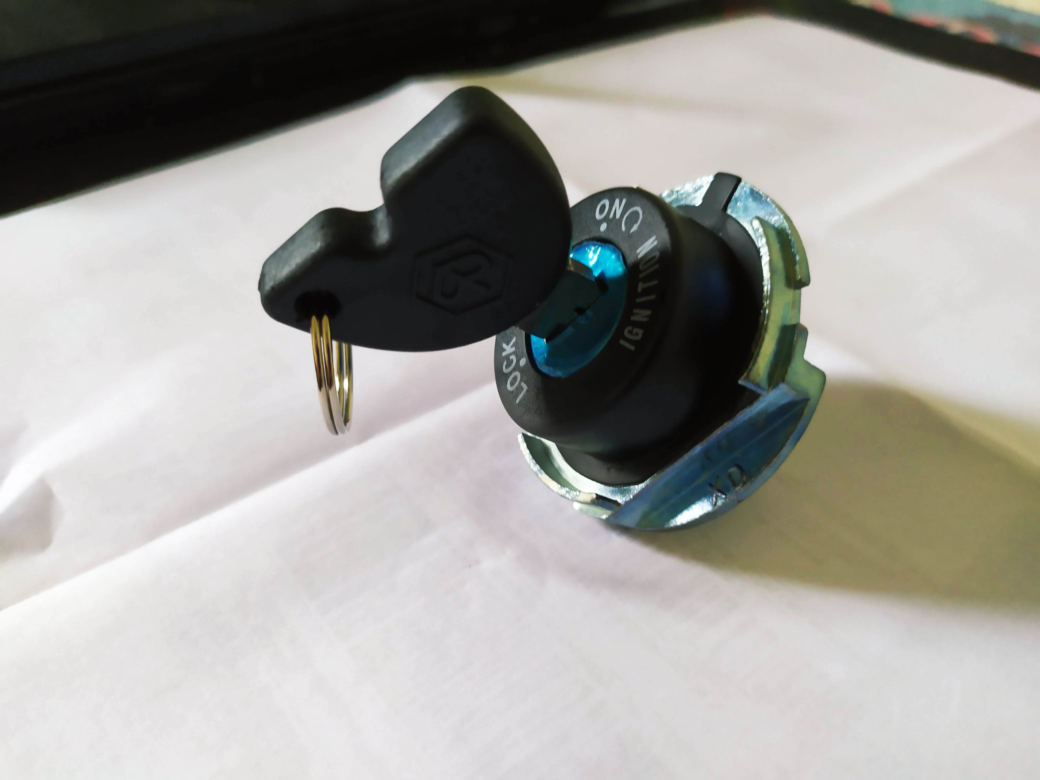 Bộ ruột khóa dòng xe vespa, liberty