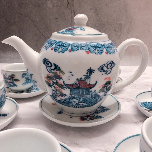 Bộ Ấm Chén Bát Tràng Vẽ Chùa Một Cột