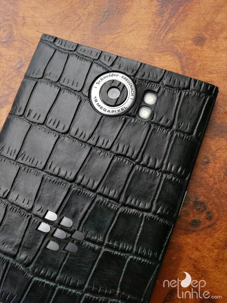 Miếng dán da điện thoại BlackBerry Priv