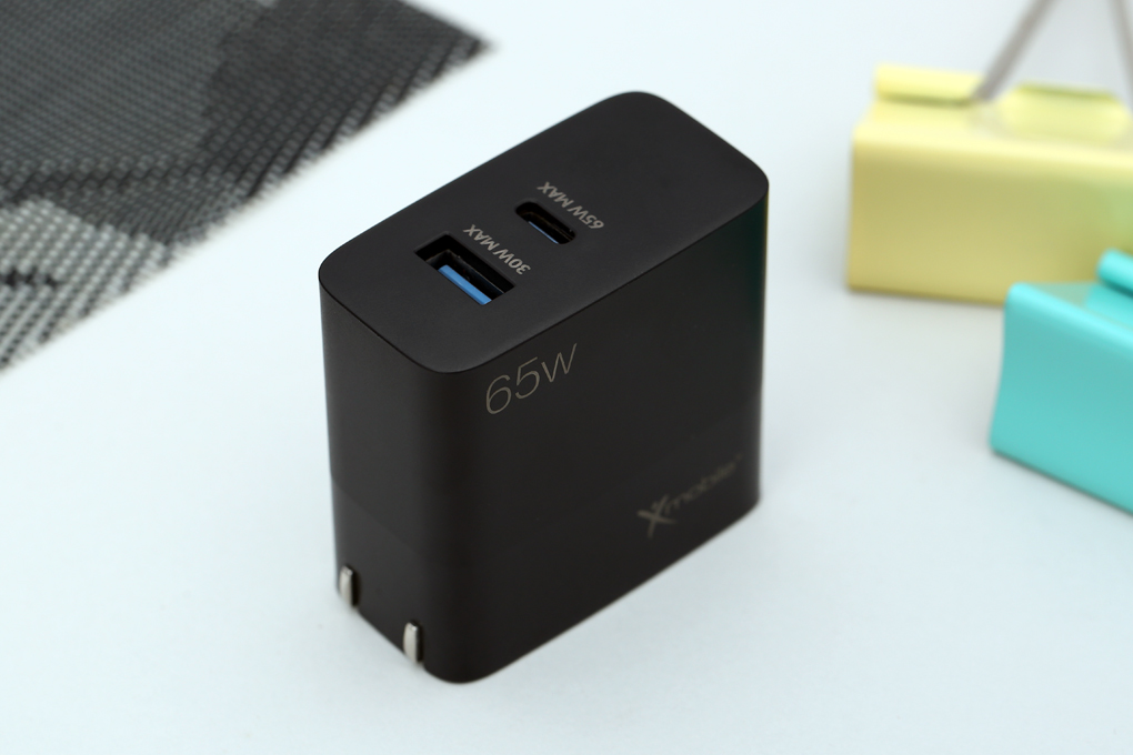 Adapter Sạc 2 cổng USB Type C PD QC 3.0 GN 65W XmR65 Đen