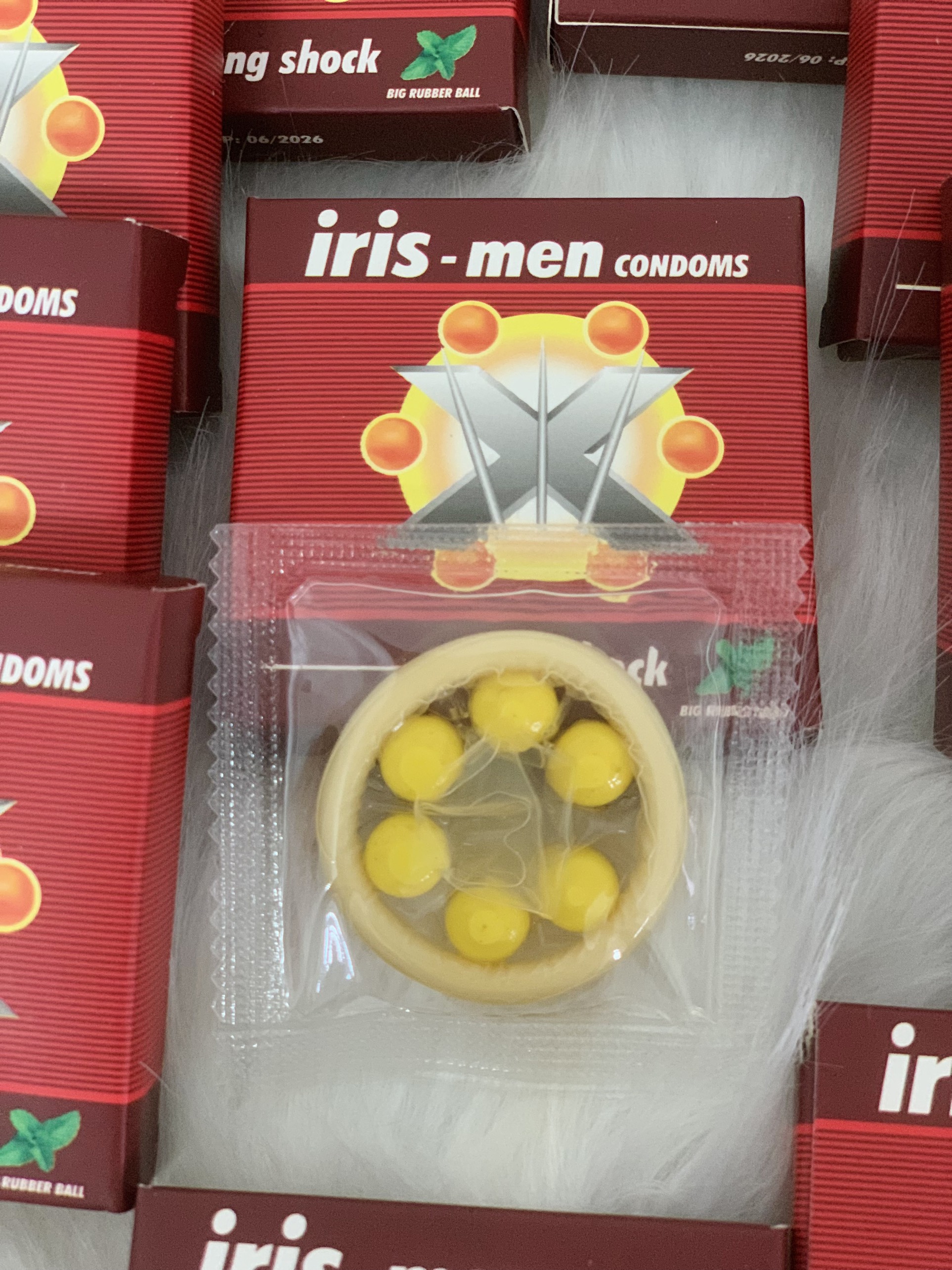 Com bo 5 chiếc BỘ 6 BI Iris men kéo dài thời gian