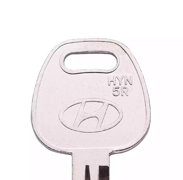 Cặp phôi chìa khoá ô.tô HYUNDAI ( rảnh trái )