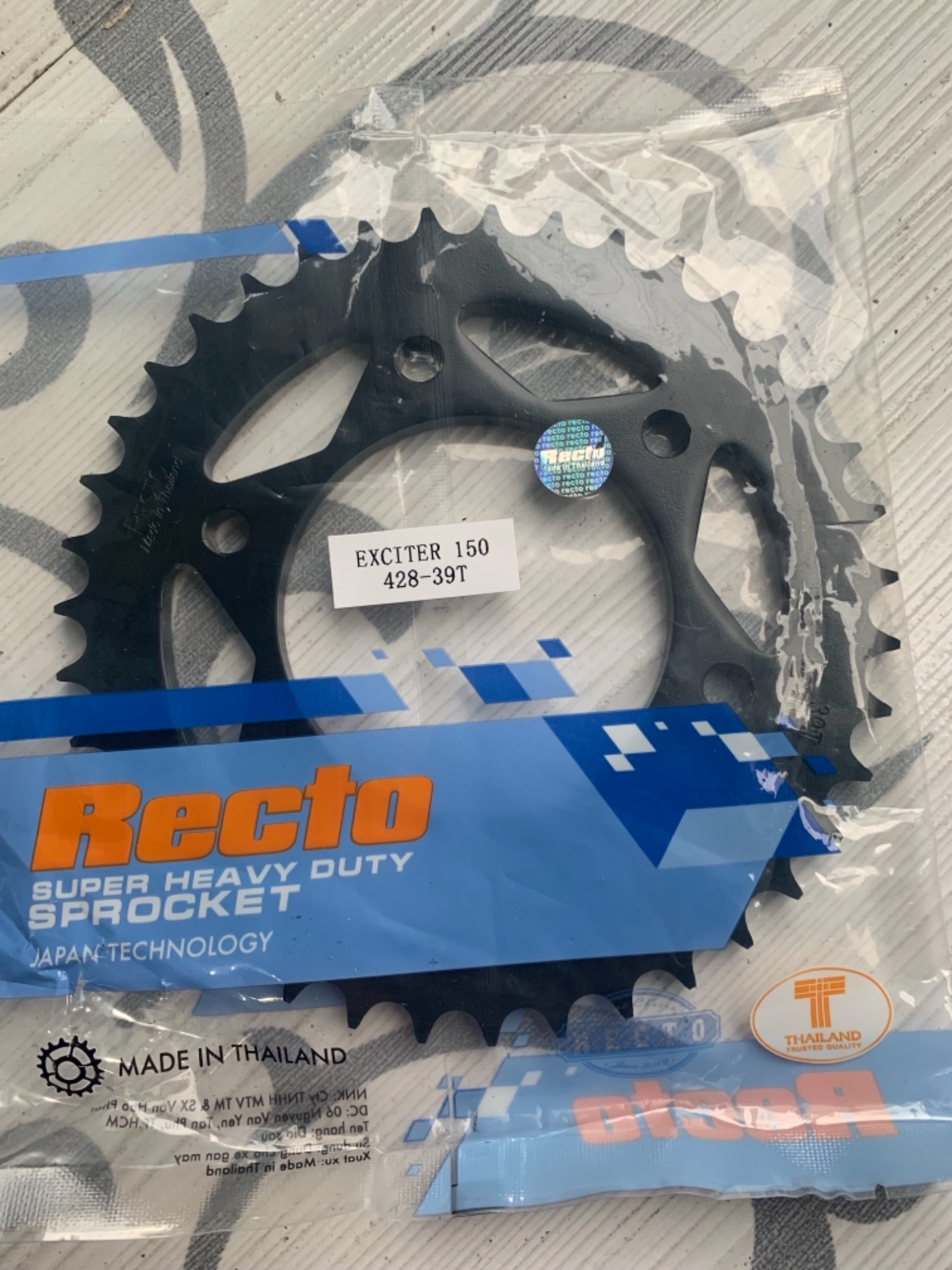 Dĩa 39T xe exciter 150 hiệu recto