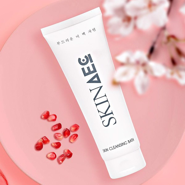 Combo tắm và dưỡng trắng da Skin aec
