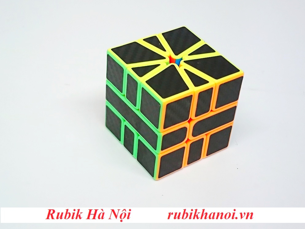 Rubik Square Carbon
