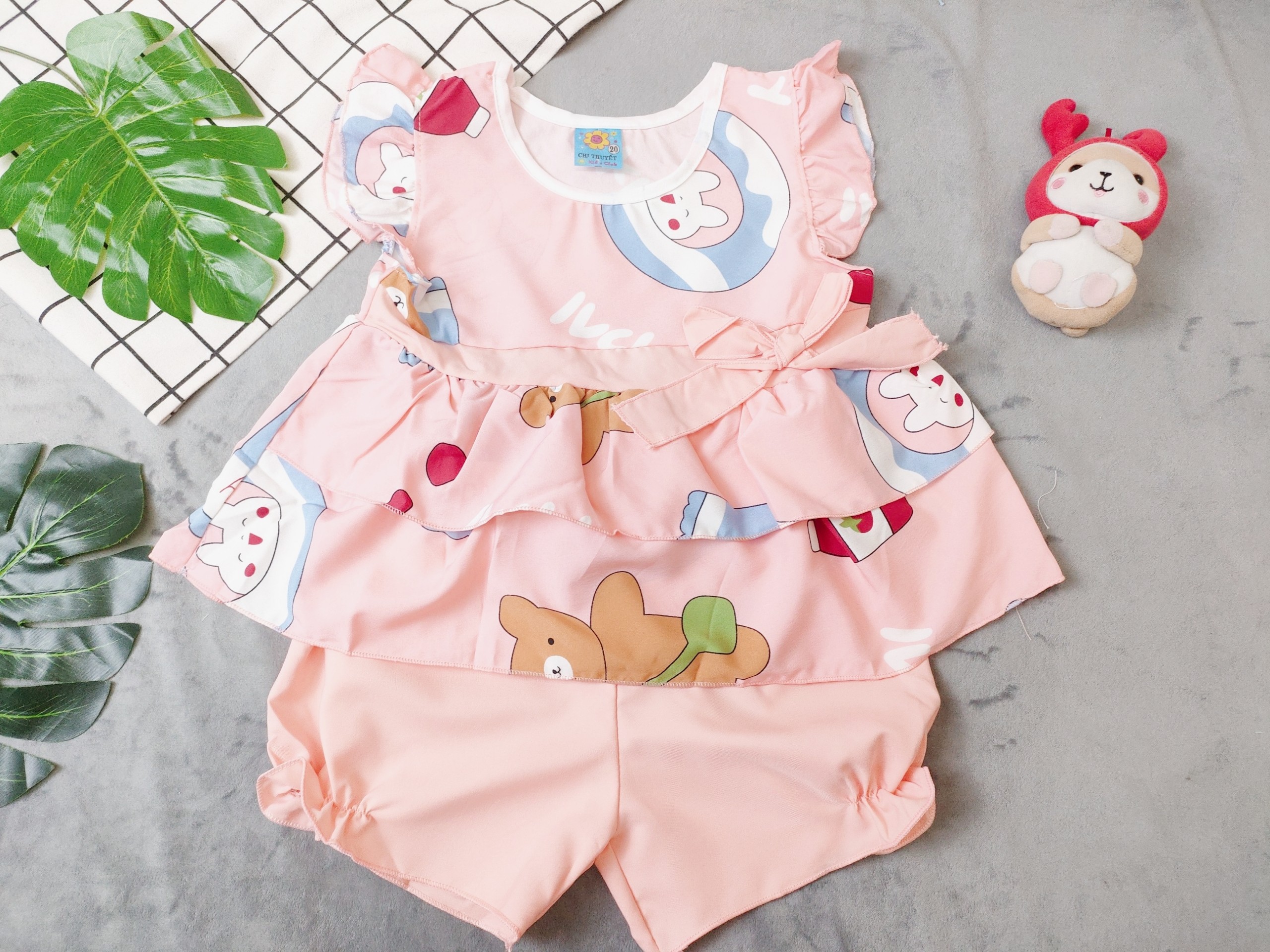 Bộ Lụa Tầng Phối Nơ Bé (giao màu ngẫu nhiên) (12-18kg)