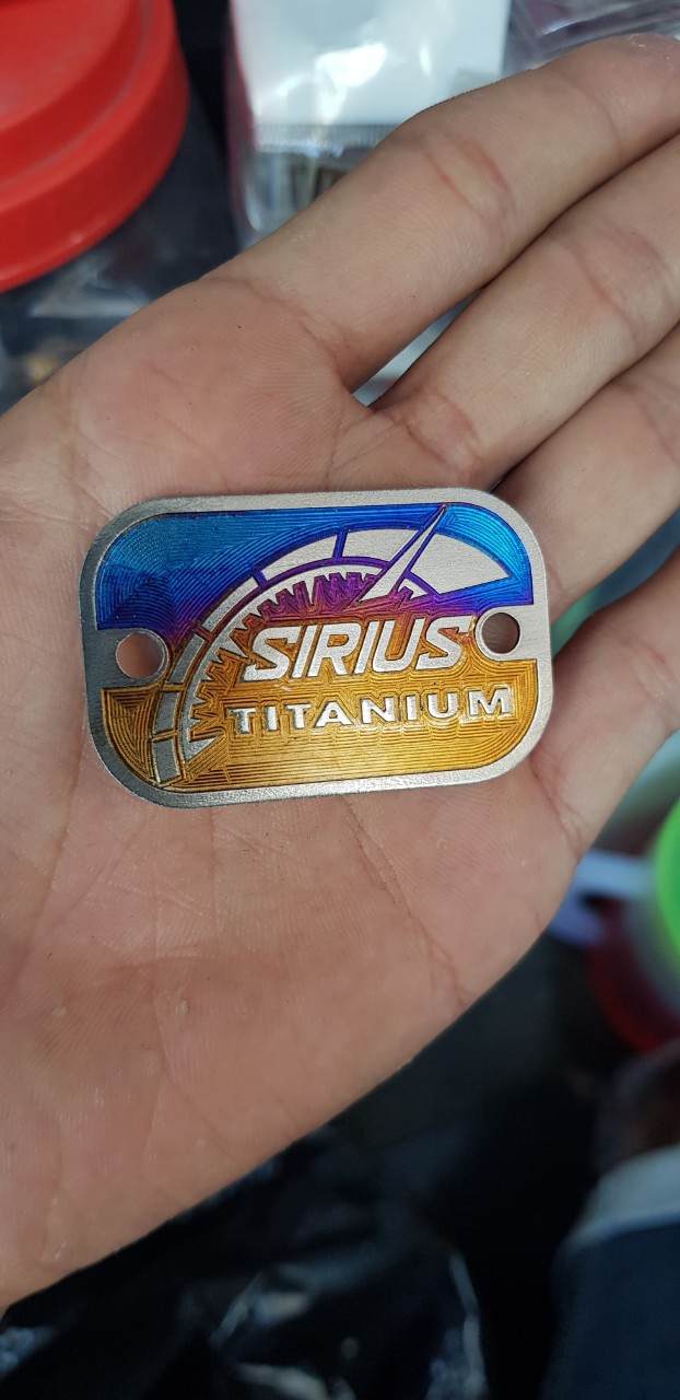 Nắp dầu xi titan cho xe Sirius