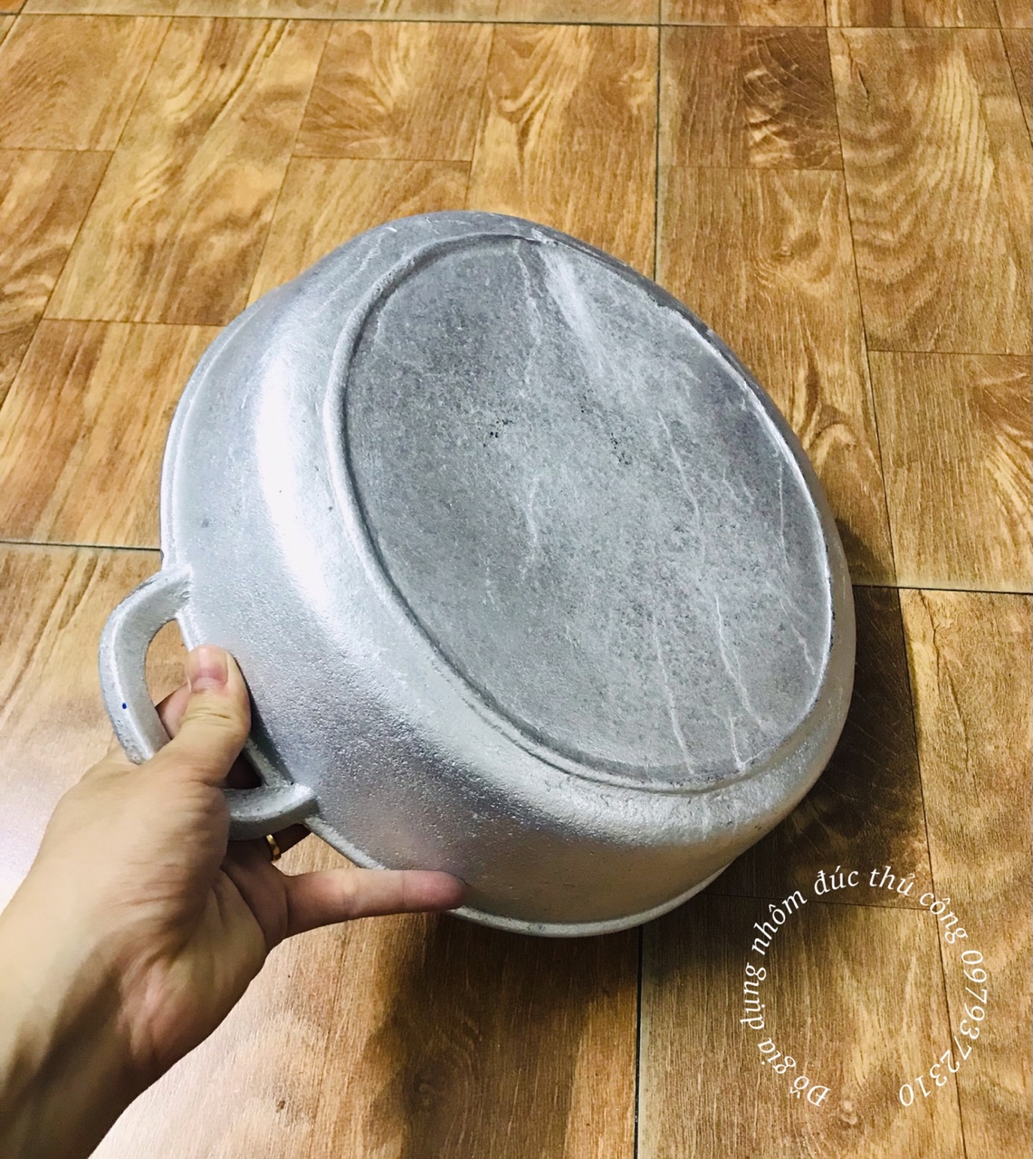 Chảo gang đúc thủ công đáy bằng 31cm