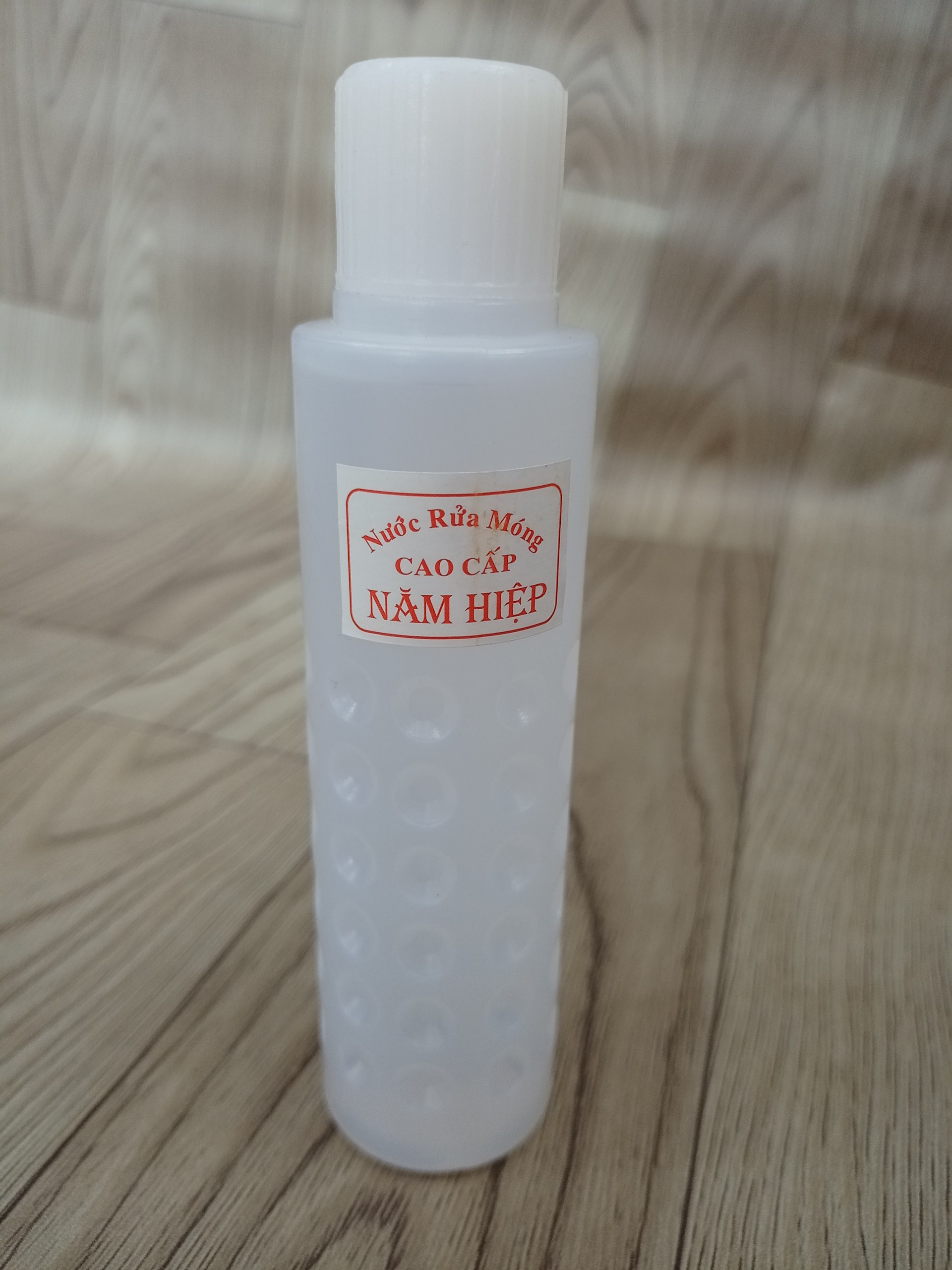 Nước rửa móng Năm Hiệp- Quyên 125ml