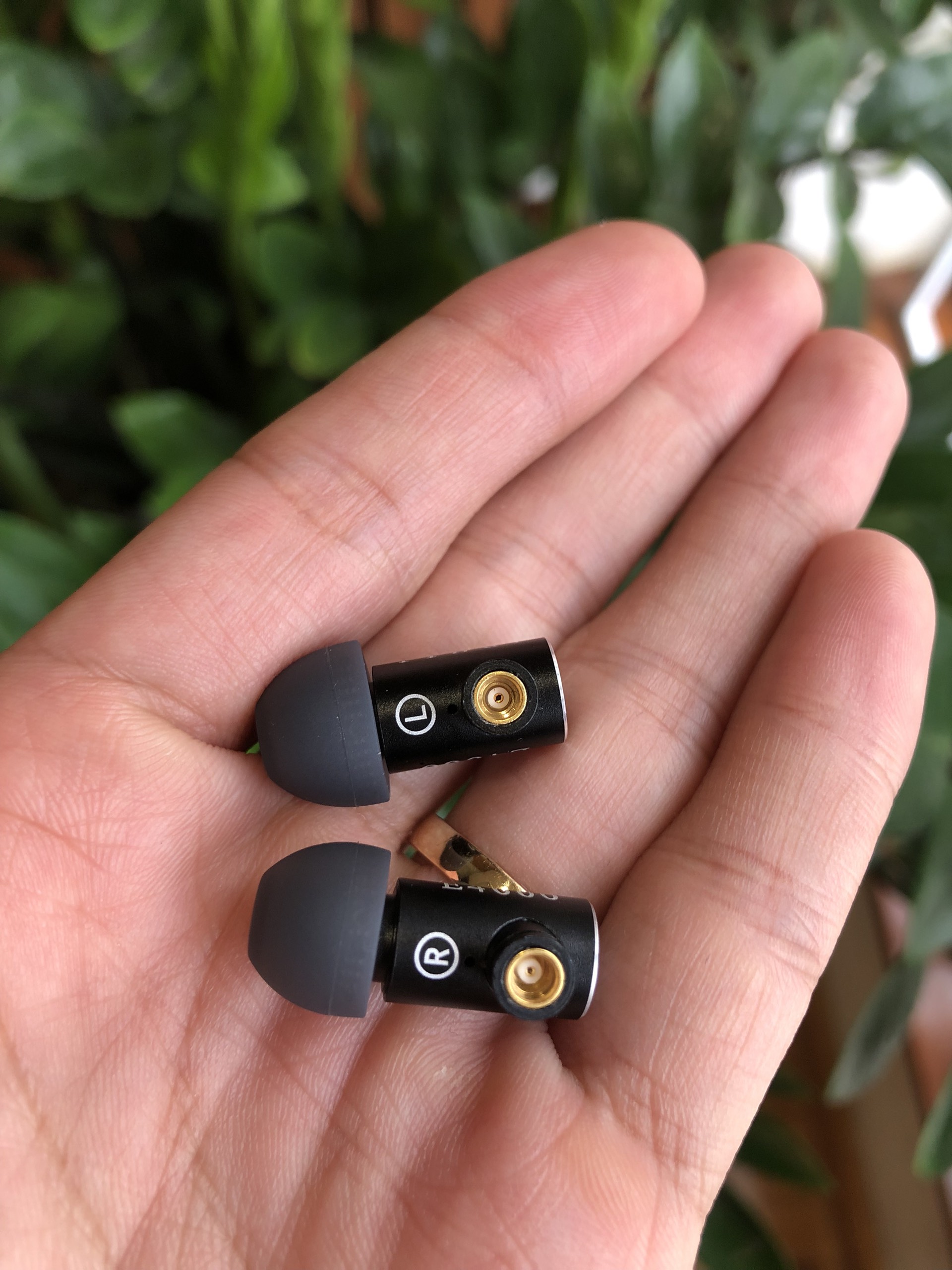 Bộ củ Tai nghe Final E4000 chính hãng chân MMCX