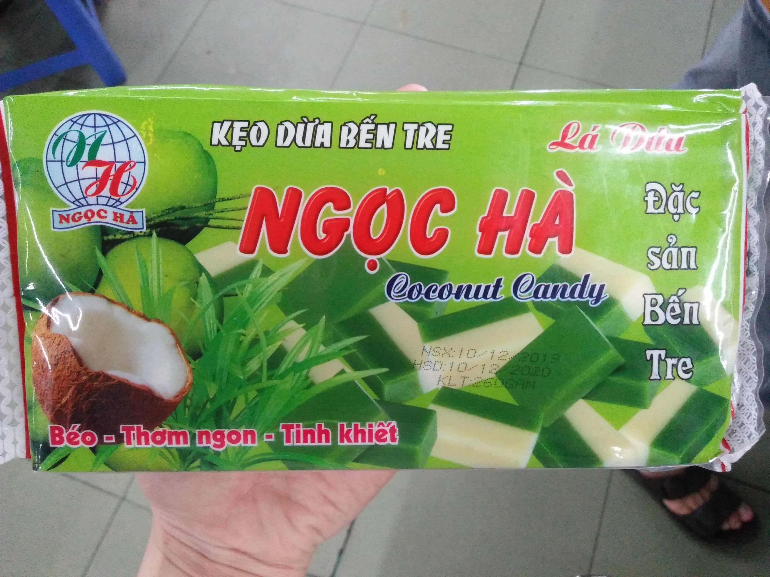 Kẹo dừa lá dứa bến tre hiệu ngọc hà