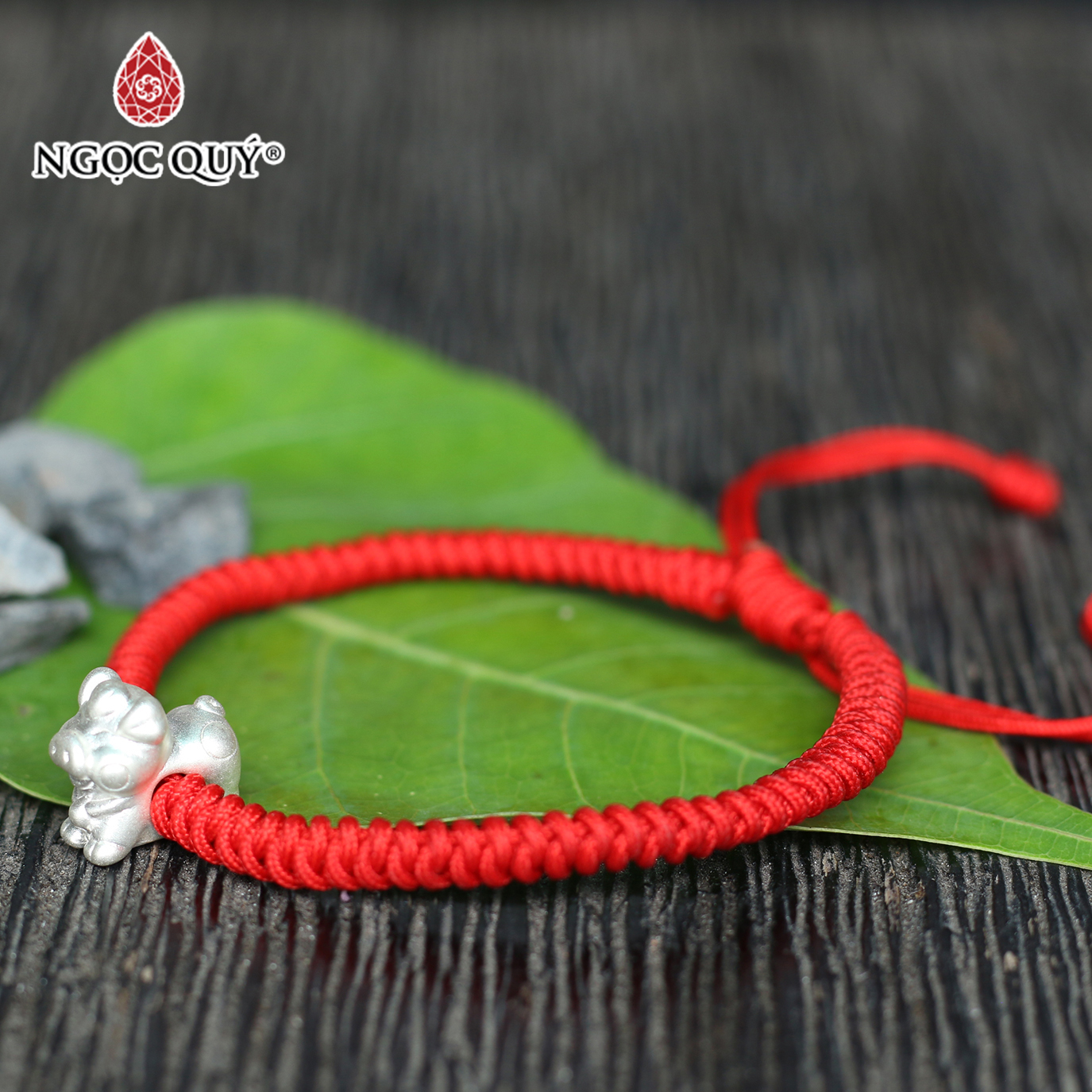[HCM]Vòng thắt dây đỏ charm con giáp bạc - Ngọc Quý Gemstones