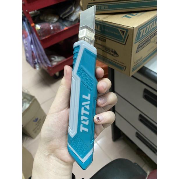 18X100mm dao rọc giấy Total THT511816
