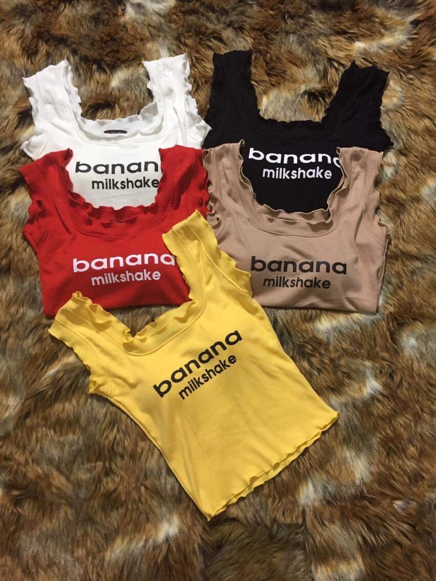 [HCM]Áo thun cổ vuông sát nách in chữ crop top 40k