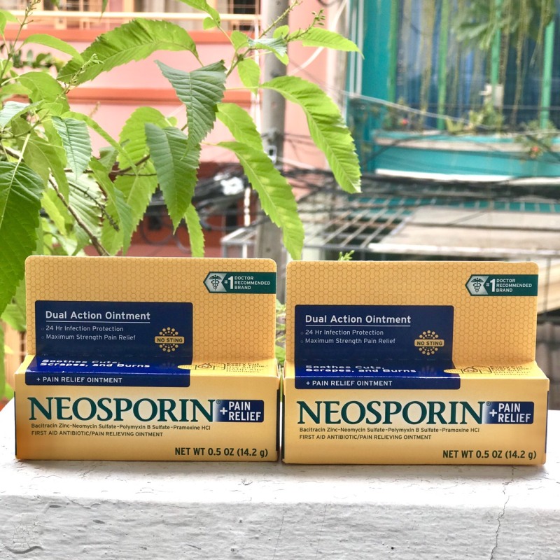 Kem mỡ kháng viêm liền sẹo Neosporin Dual Action Ointment 14.2g - Xanh biển nhập khẩu