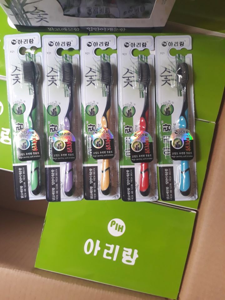 Combo 10 Bàn Chải Đánh Răng Than Tre Hàn Quốc Bossi - 4 06
