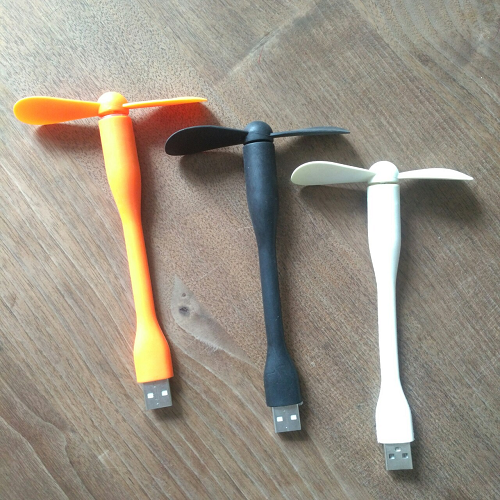 Quạt USB Mini 2 Cánh Cổng USB ( COMBO 2 cái )
