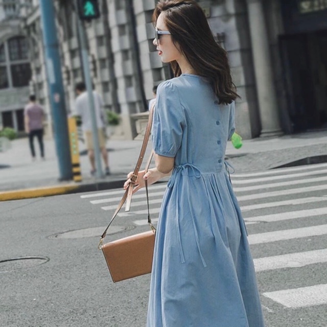 Đầm tùng xếp li nút sau 2 màu