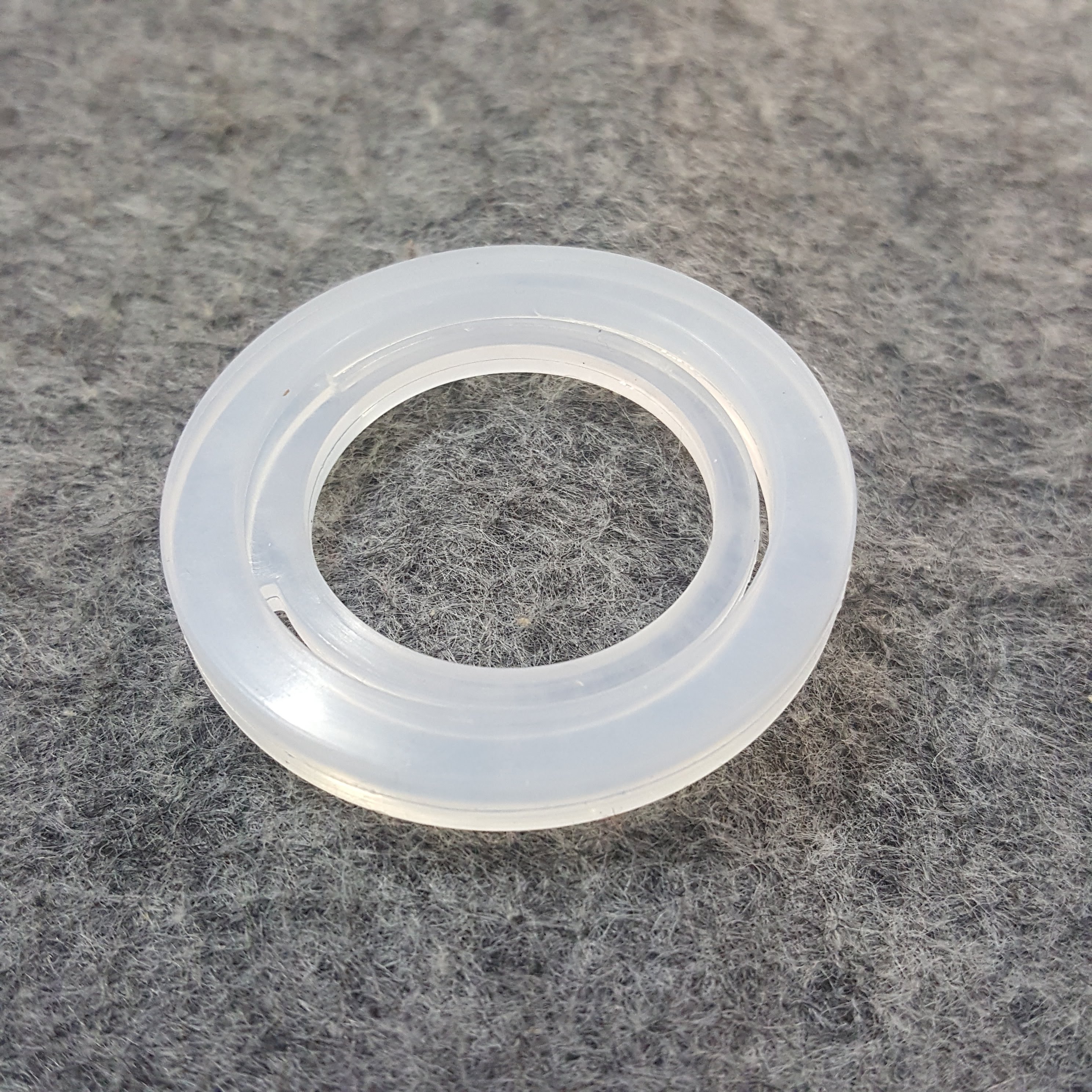 Rubber Ron-cream sprayer accessory