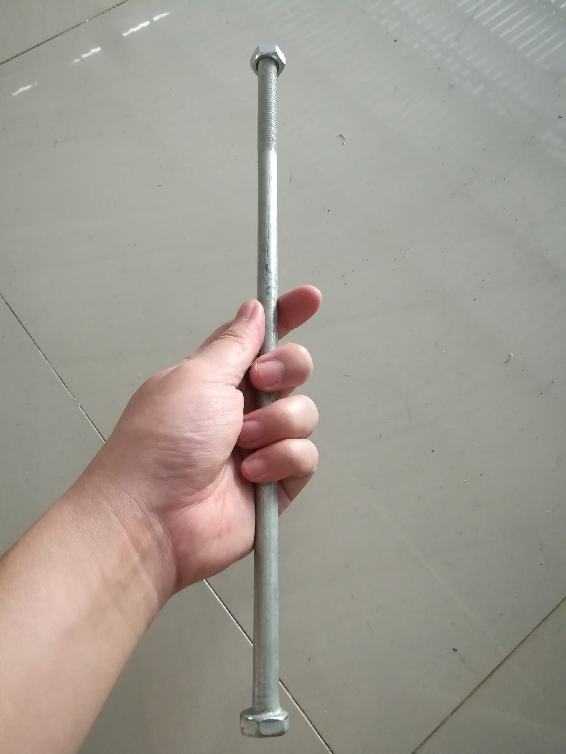BULONG LỤC GIÁC TÁN 12MM (Li), dài 20cm 35cm (giá đã bao gồm tán)