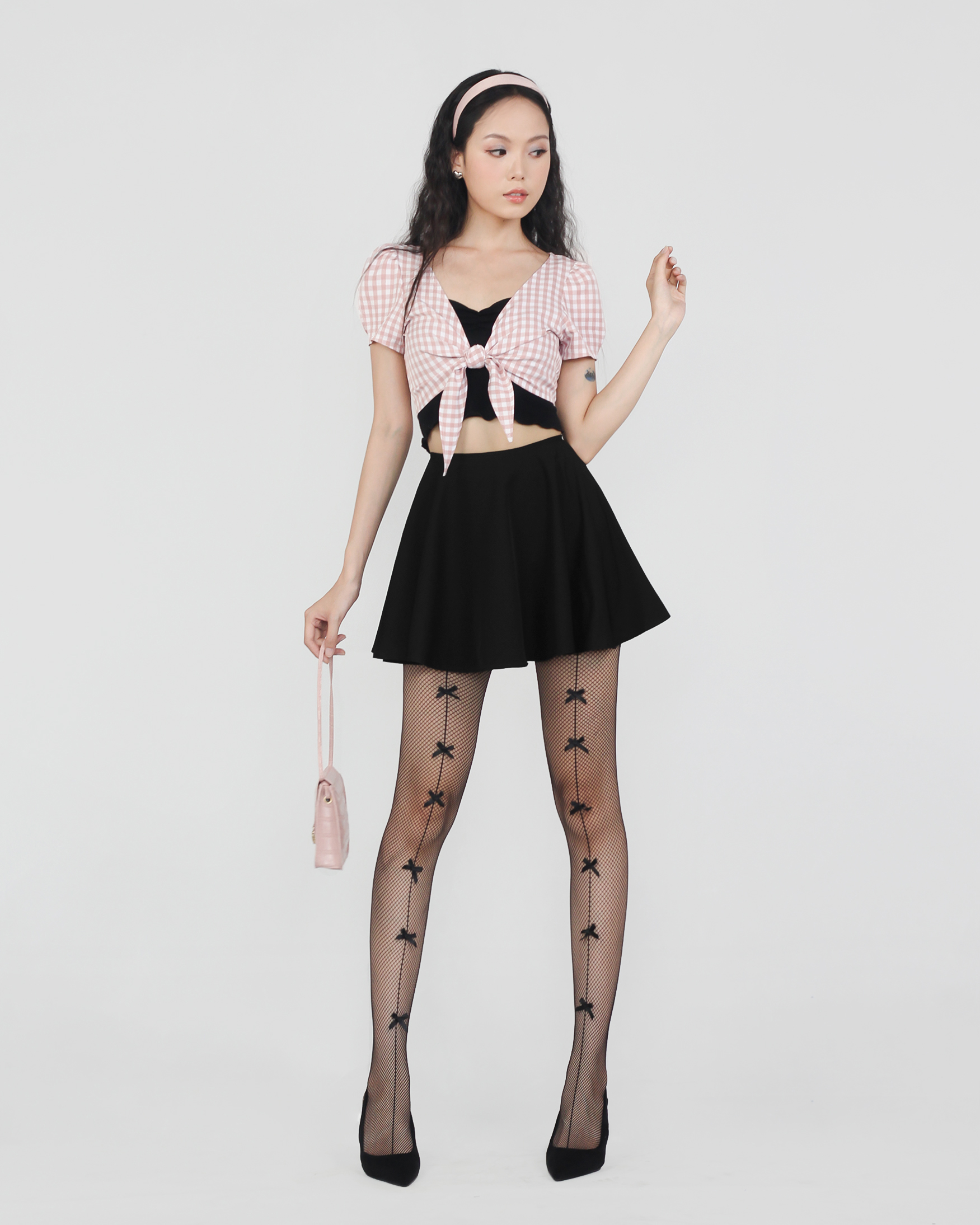 DALLA Áo croptop cột nơ caro (AC01)