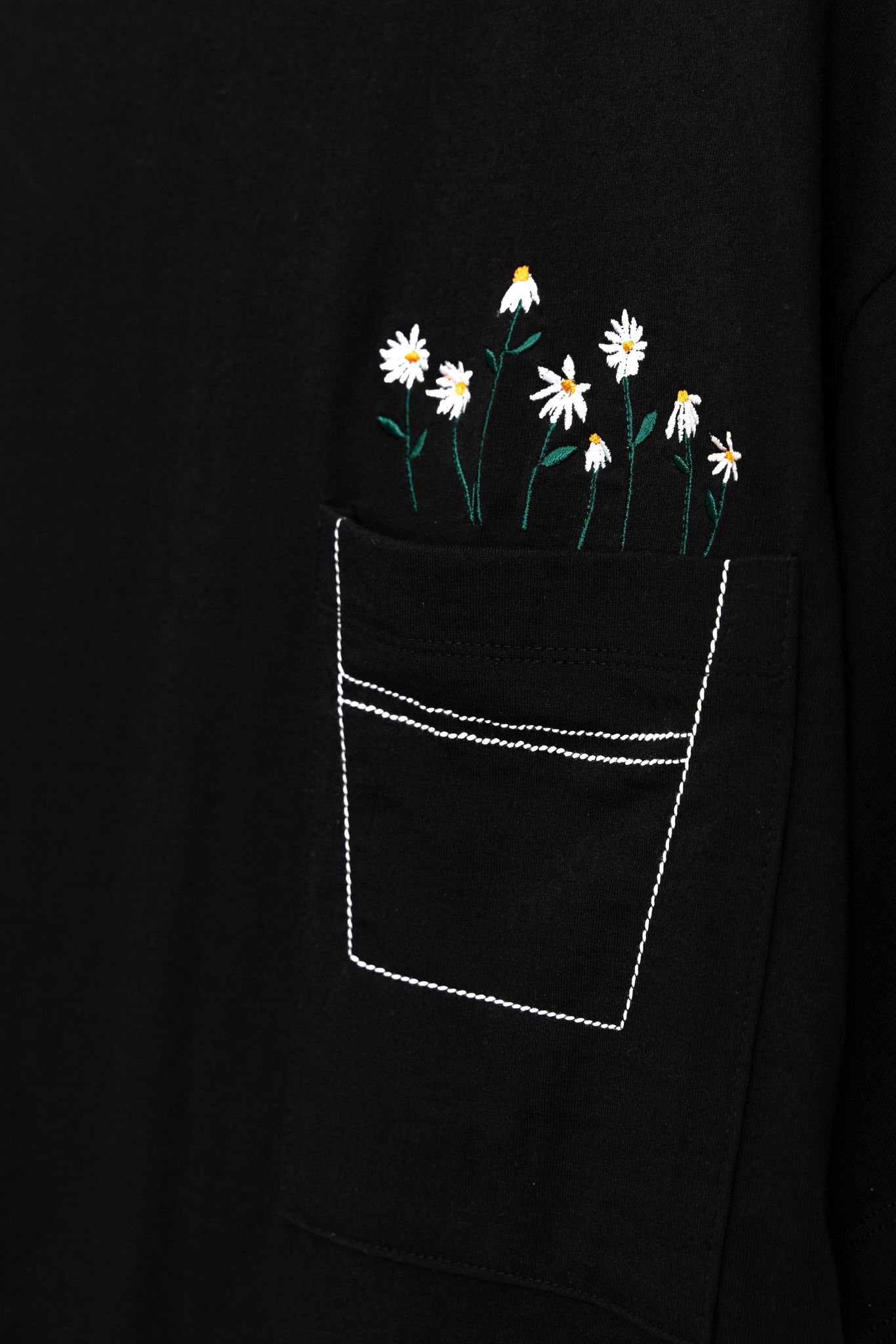 Áo Thun Thêu Daisy[Madelen]
