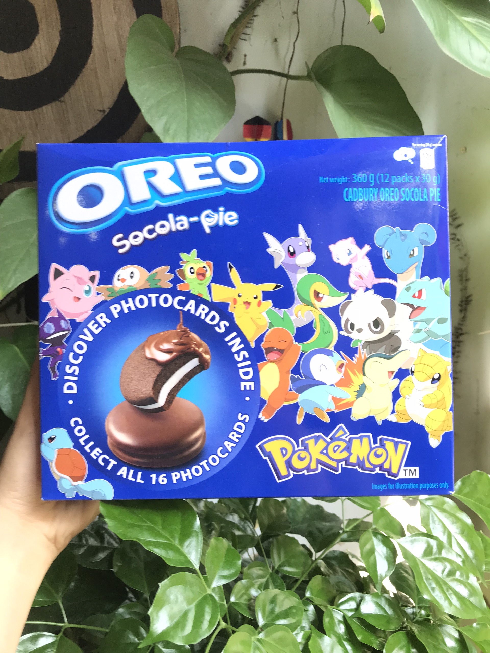 Bánh Sôcôla Nhân Dẻo Marshmallow Cadbury Oreo Socola-pie Chocolate (Hộp 336g)