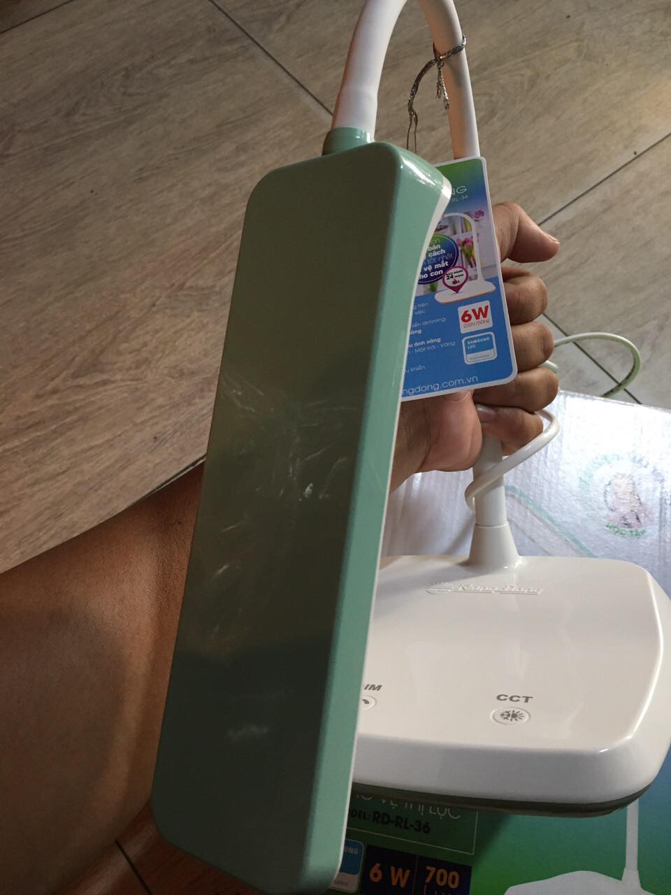 ĐÈN BÀN BẢO VỆ THỊ LỰC RẠNG ĐÔNG RD-RL-36