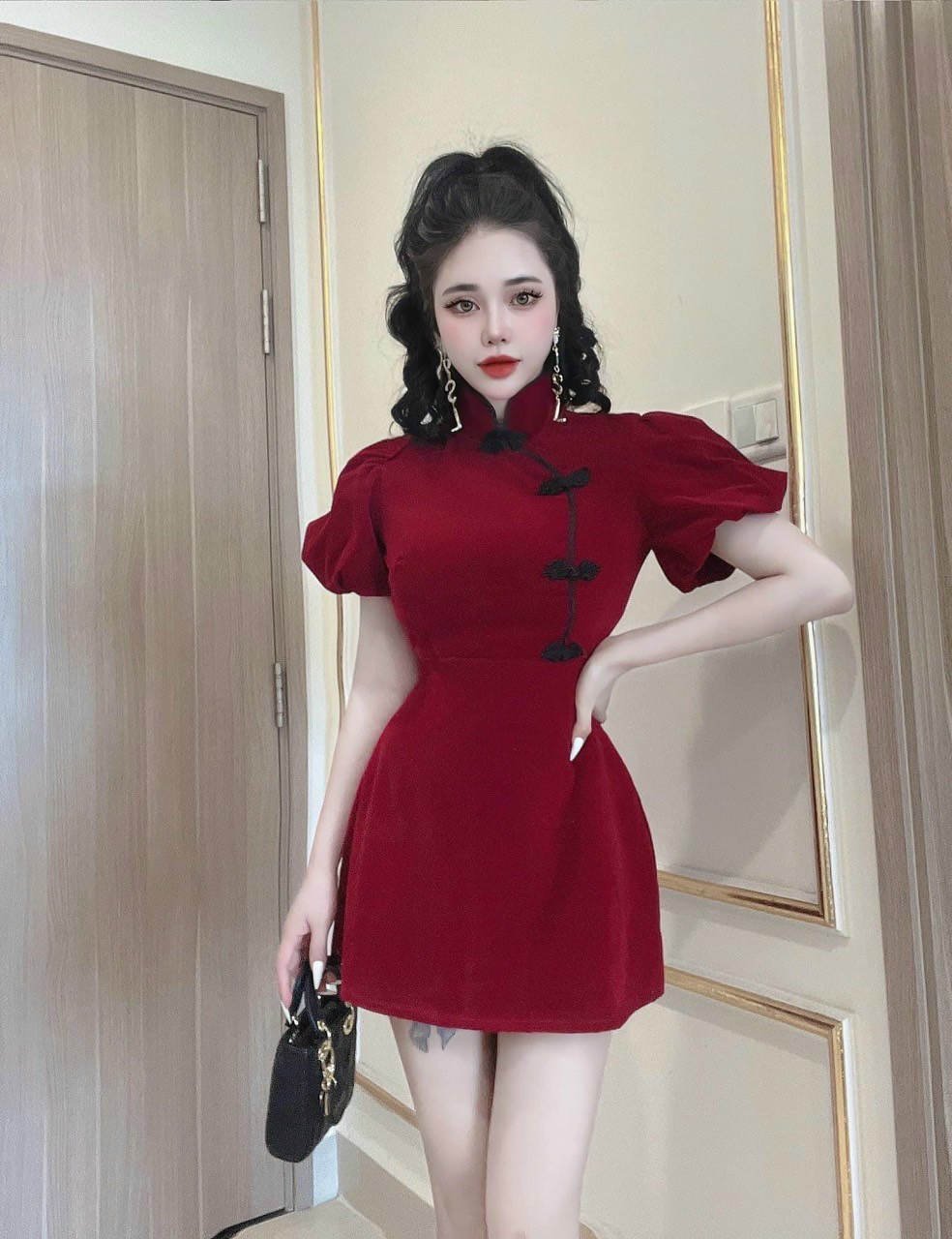 Đầm nữ - chất liệu nhung cứng loại 1- thiết kế kiểu dáng đầm cổ tàu nhẹ nhàng