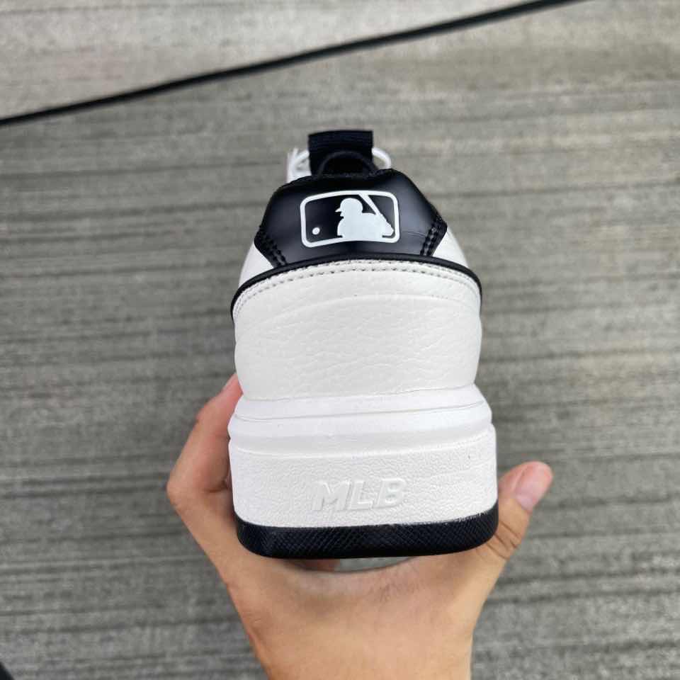 Giày MLB Chunky Liner NY Đen ( FULLBOX + PHỤ KIỆN )