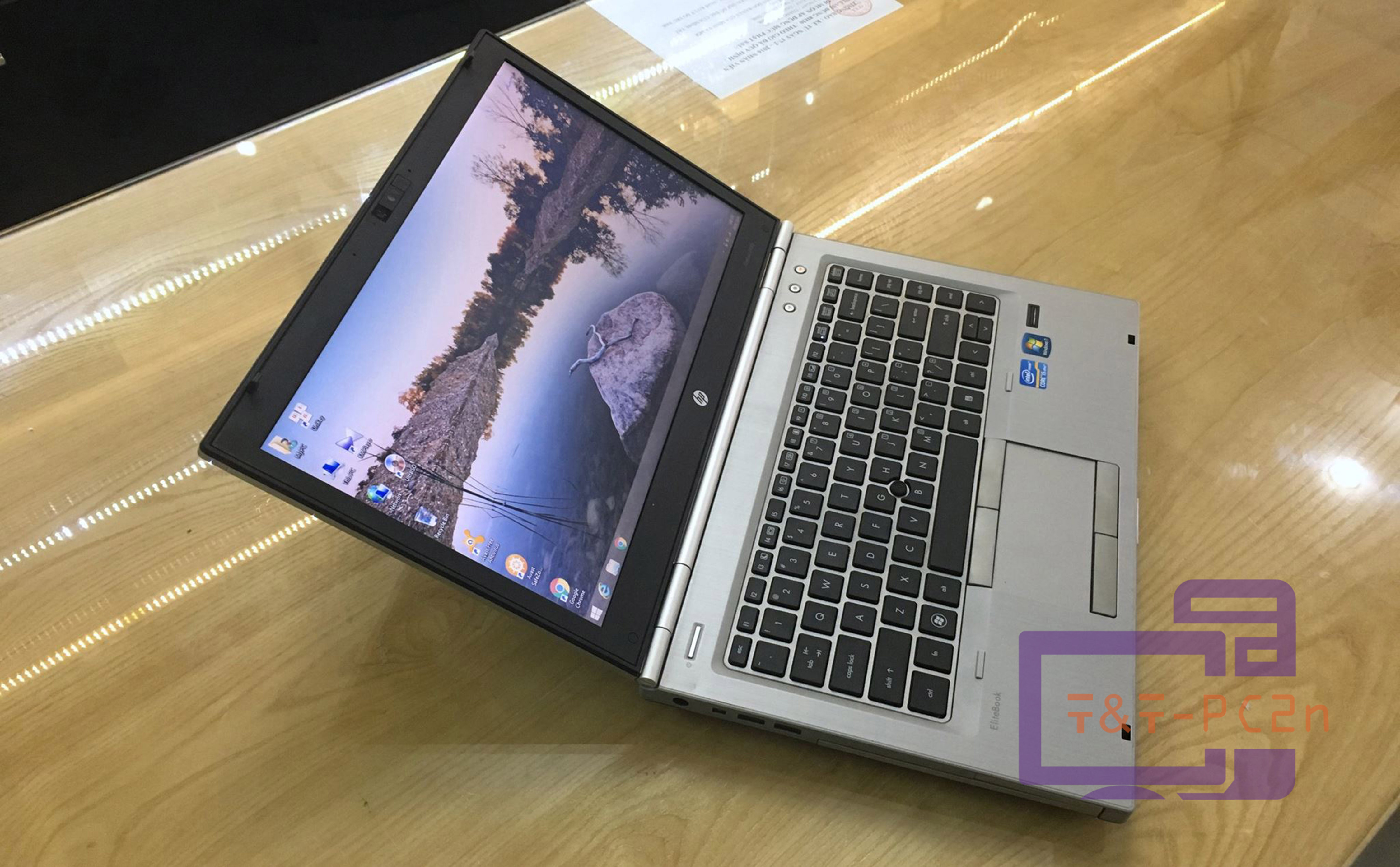 Laptop HP 8460p