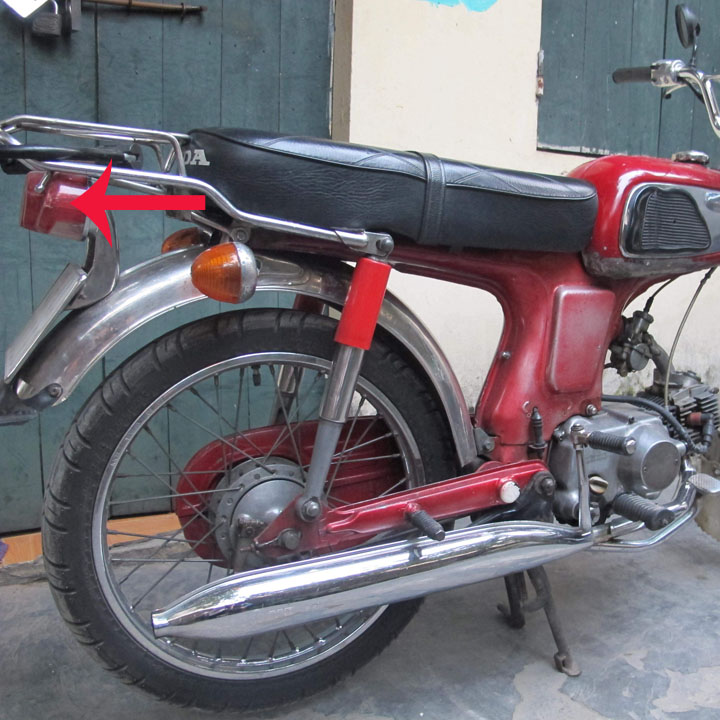 [ BẢO HÀNH 1 ĐỔI 1 ] Nắp đèn hậu xe 67