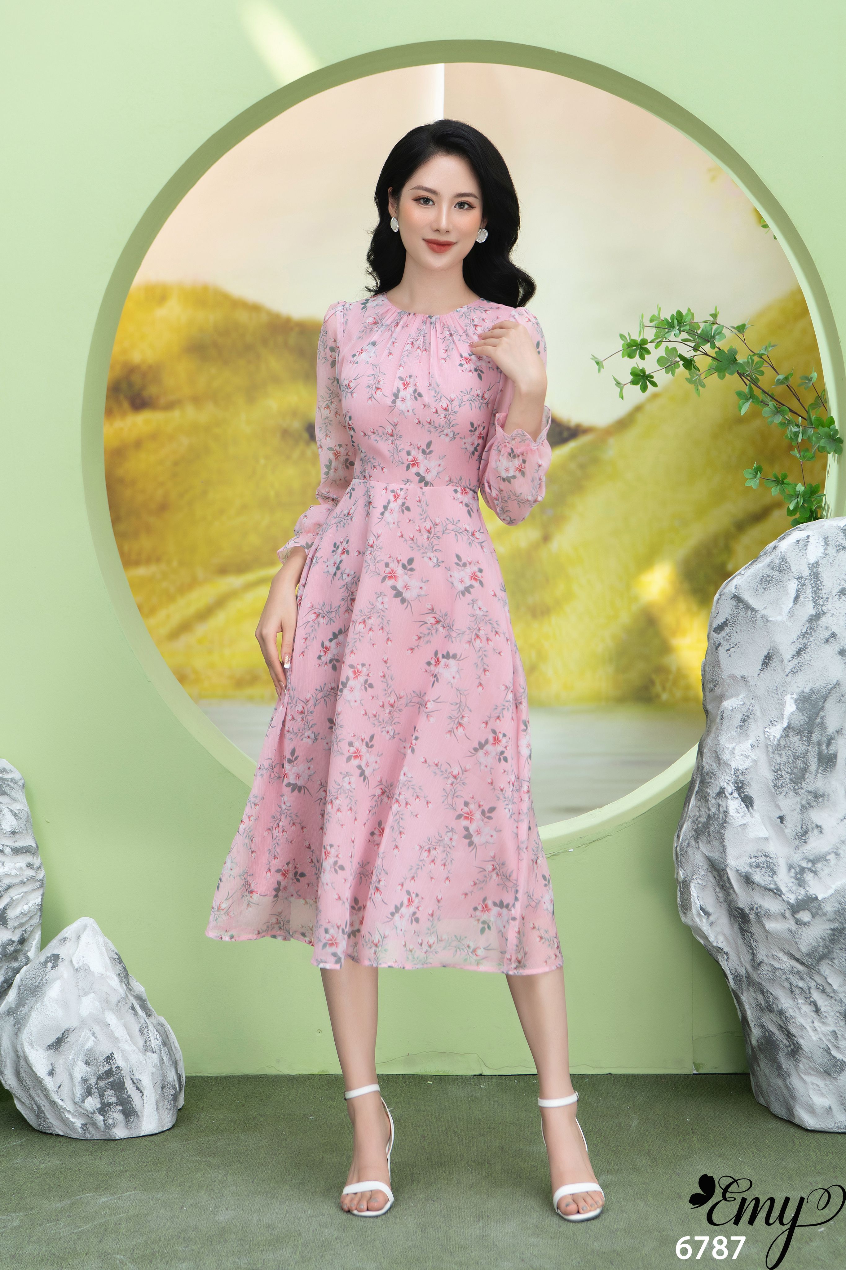 Đầm EMY EM6787 Xoè Midi Dài Tay