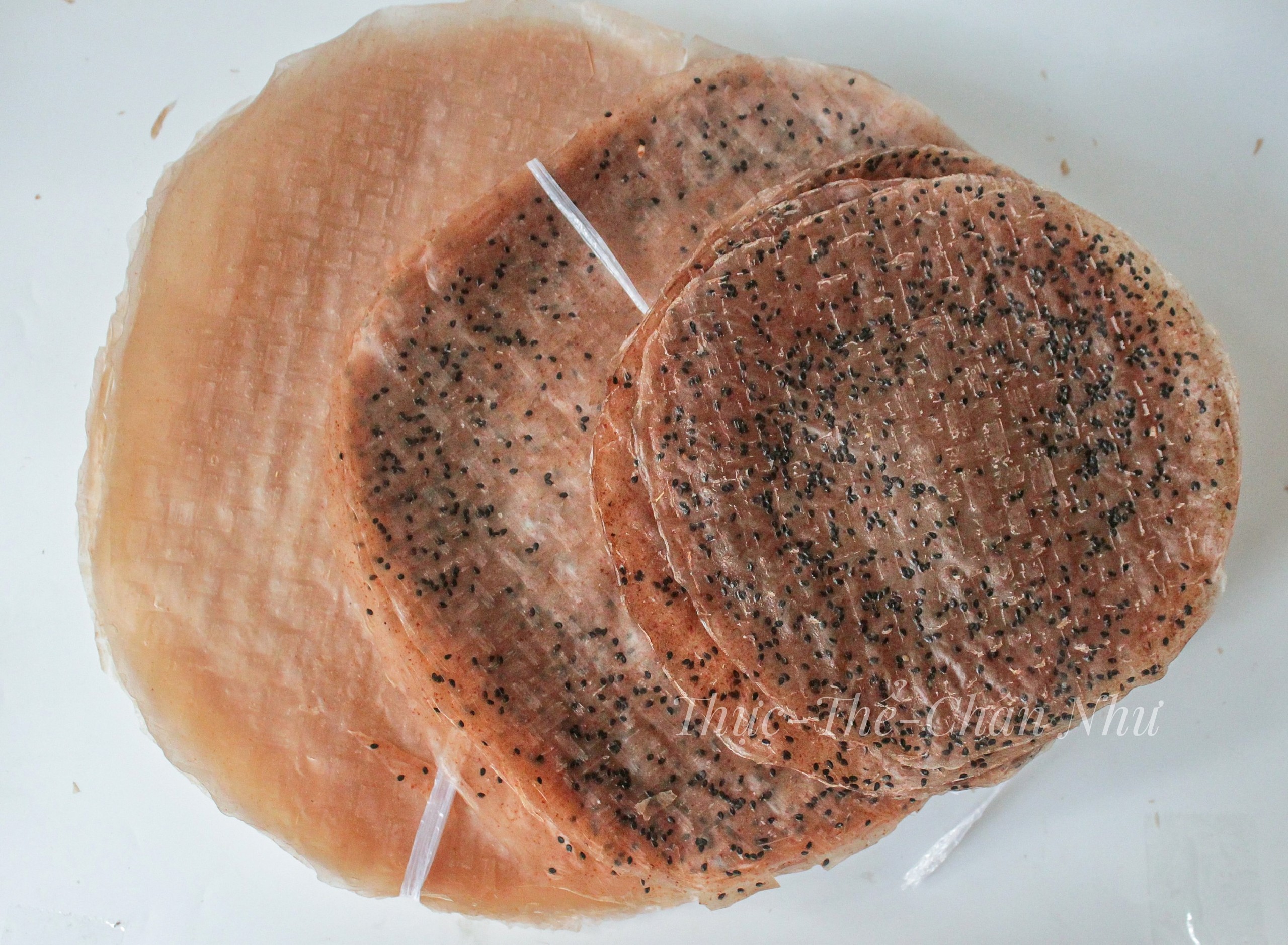 Bánh Tráng Gạo Lứt Mè Đen