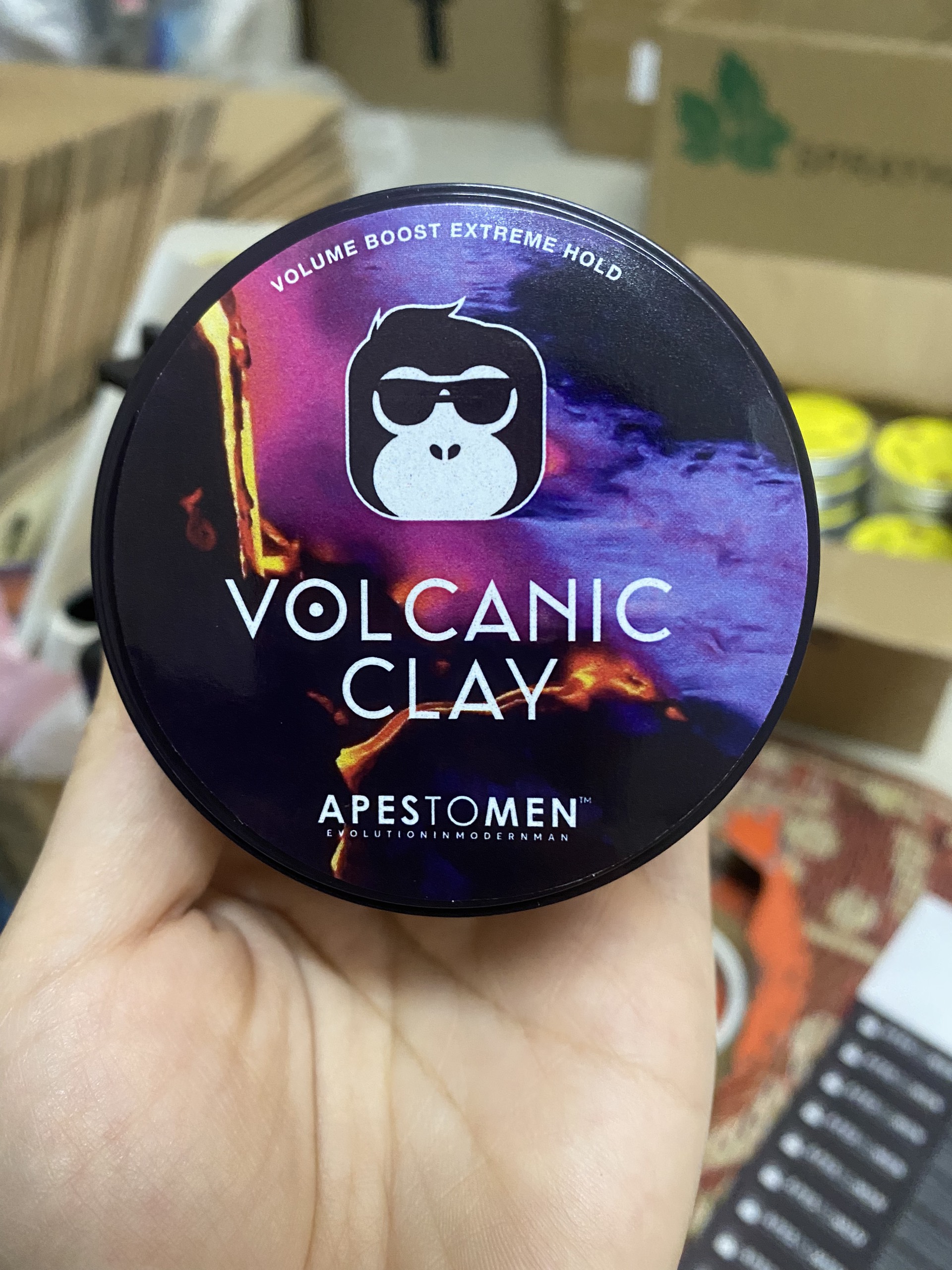 Sáp vuốt Tóc VOLCANIC Wax mái tóc mỏng, khó giữ nếp