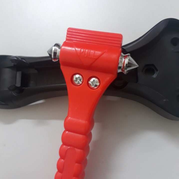 Búa Thoát Hiểm Trên Ô Tô Chuyên Dụng