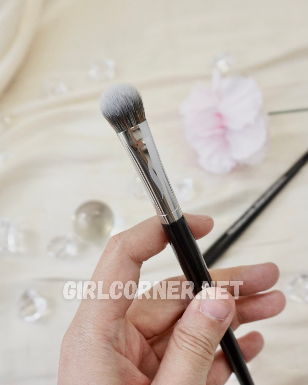 [HCM]Cọ che khuyết điểm Sephora 52