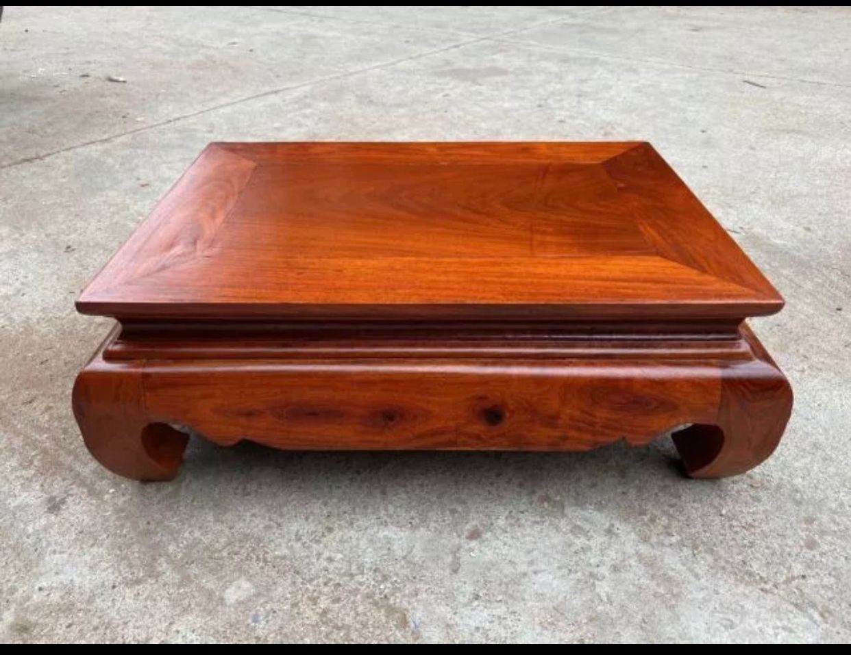 Đôn gỗ hương 30*40cm mầu đỏ