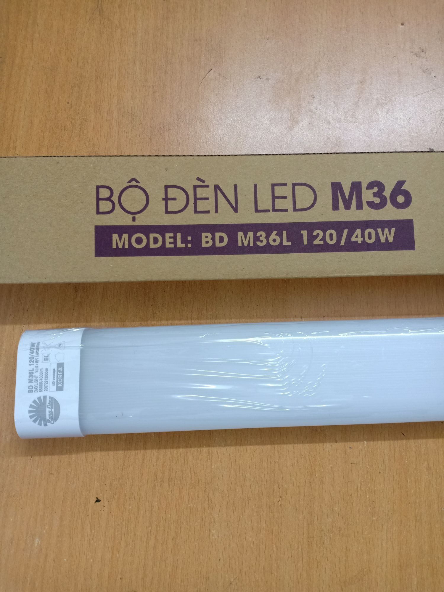Tuýt led Rạng Đông M36- 120/40W