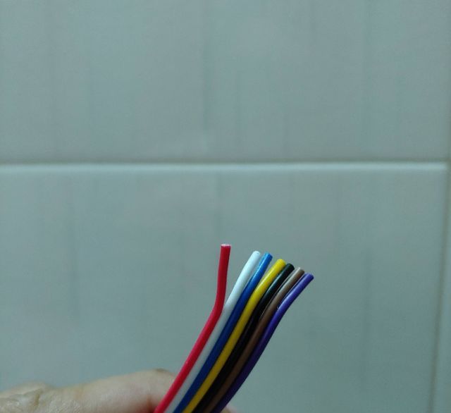 Dây điện nhiều màu 7 sợi 10 dây bẹ sợi loại tốt